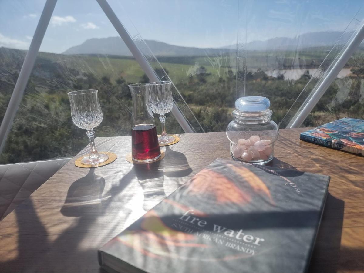 Pom Gratz - Ecodomes Hotel Hartebeesrivier Екстериор снимка